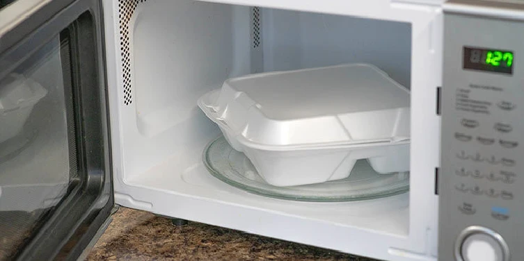 can-you-put-styrofoam-in-the-microwave-reheat-food-safely