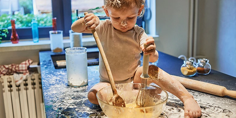 Baking with child